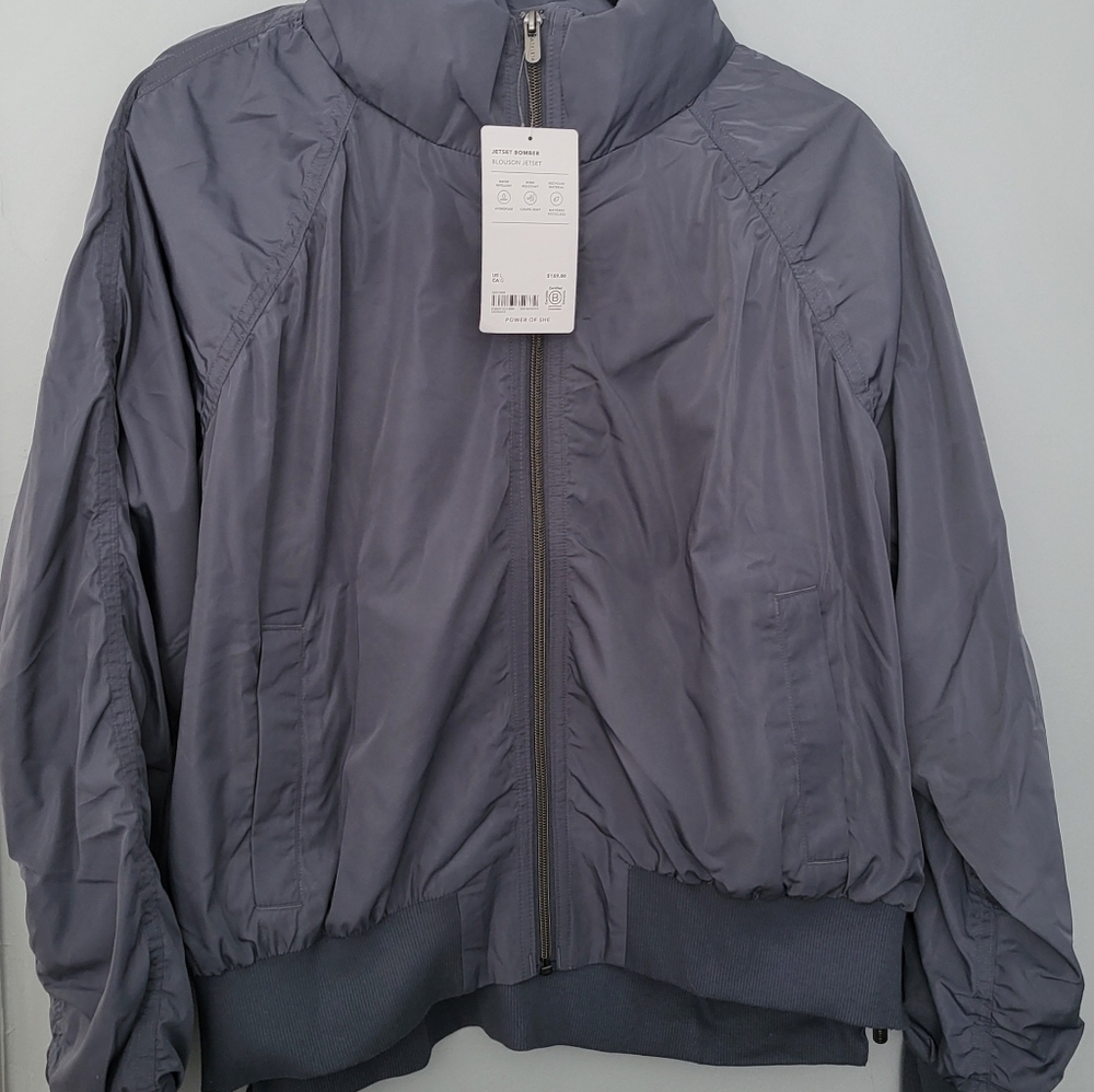 NWT Athleta Jetset Bomber Jacket in Slate Size Medium MSRP $169 Gray Spring Coat - Picture 5 of 9